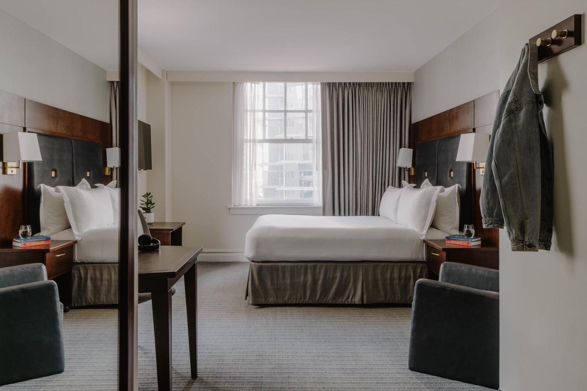 Club Quarters Hotel Downtown, Хюстън Екстериор снимка